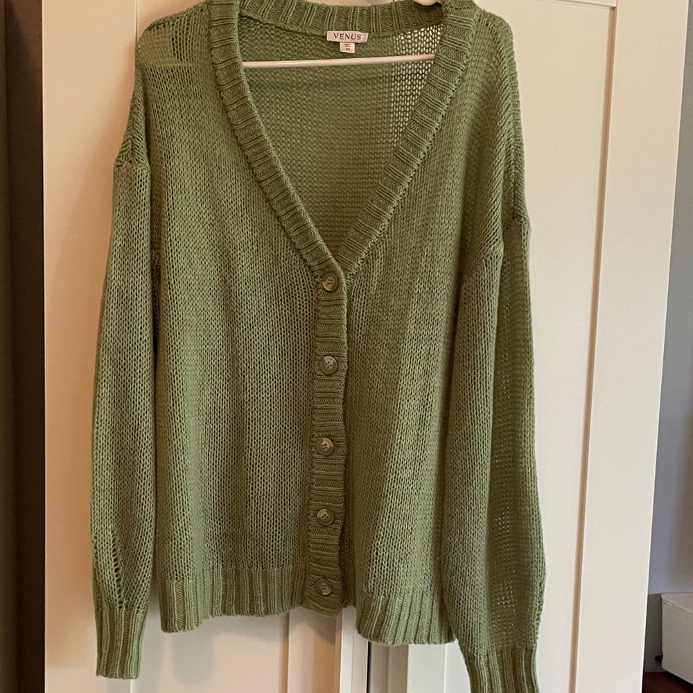 Venus lightweight cardigan basil green